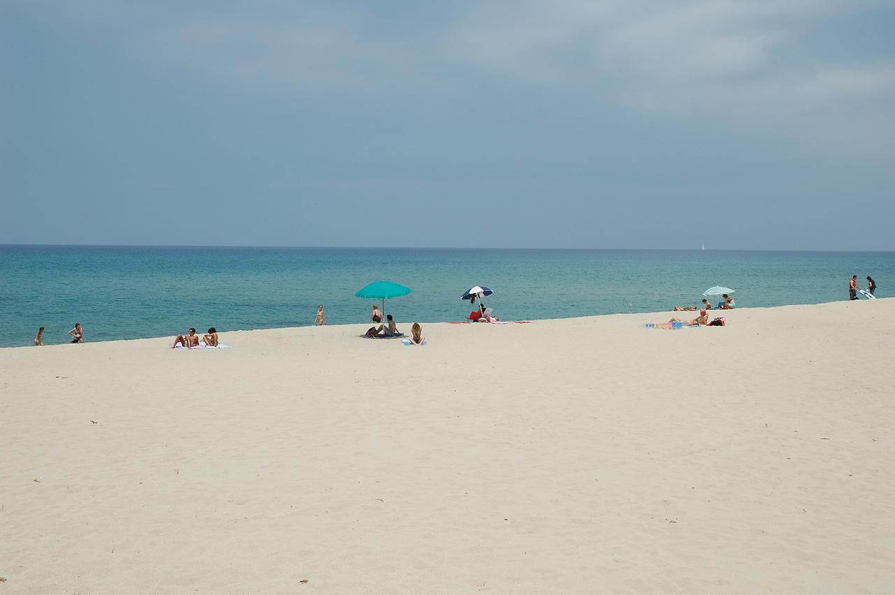 Miramare Struttura Sulla Spiaggia 普拉塔莫纳 外观 照片